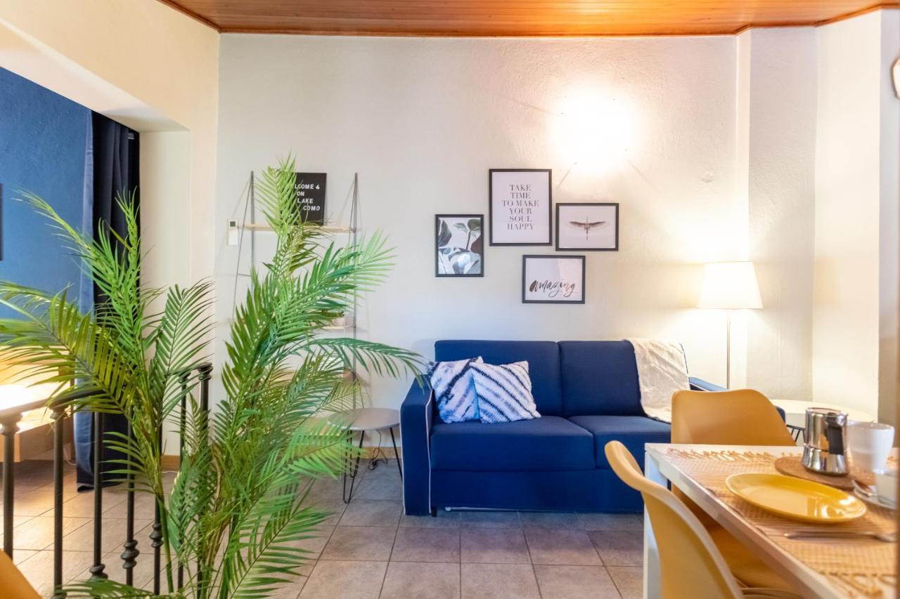Blue Attic - Historical Como City Center By Rent All โกโม ภายนอก รูปภาพ